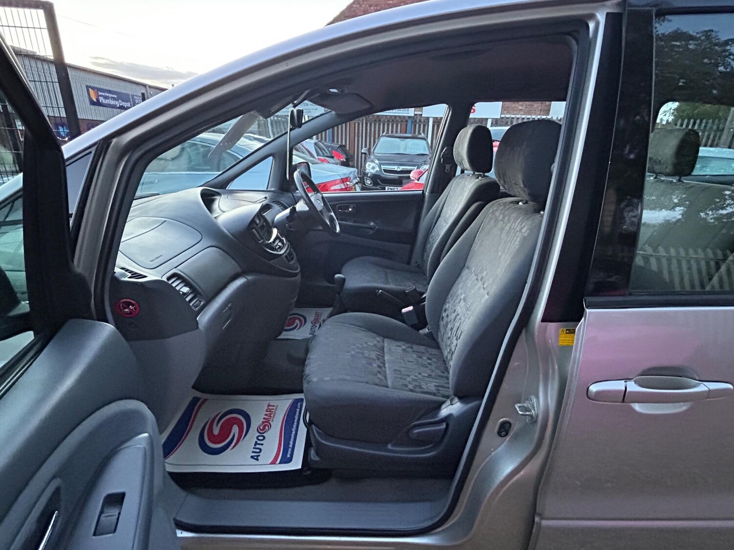 Used Toyota Previa 2002 for sale - 77574219: Photo 9