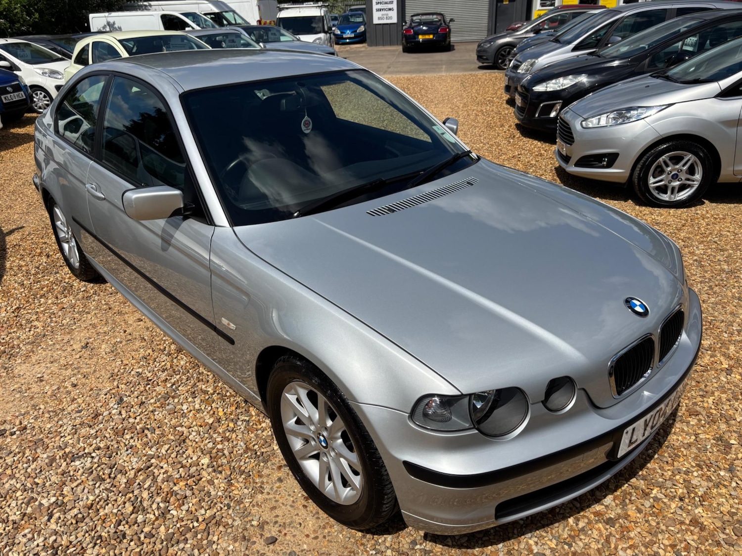 Used BMW 3 Series 2004 for sale - 77549879: Photo 2