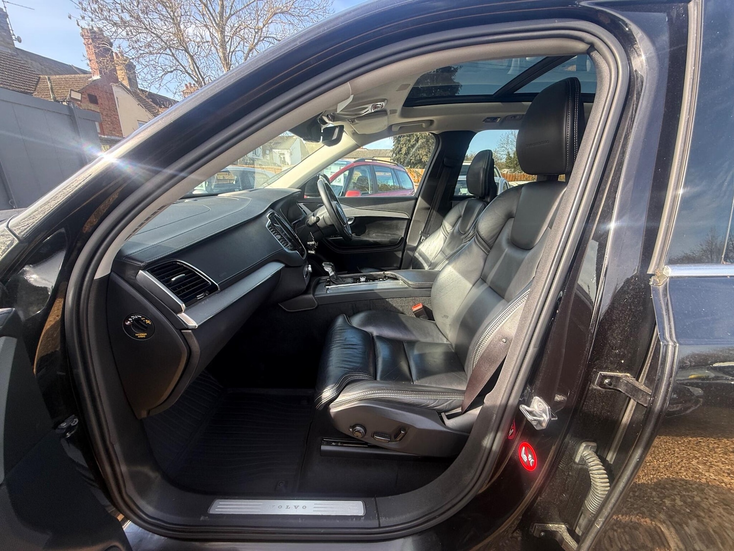 Used Volvo XC90 for sale - 77882451: Photo 10