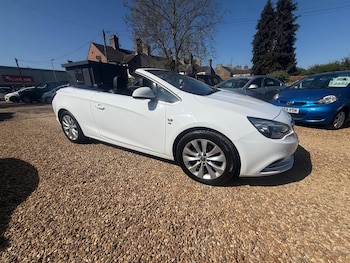 Used Vauxhall Cascada 2013 for sale - 78007188: Photo