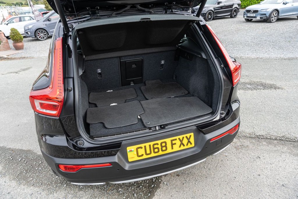 Used Volvo XC40 2018 for sale - 76304199: Photo 7