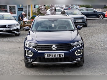 Used Volkswagen T-Roc 2020 for sale - 78882765: Photo