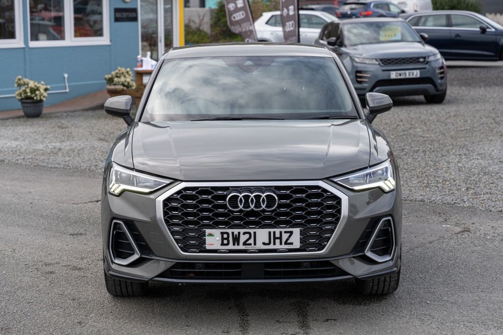 Used Audi Q3 2021 for sale - 78111211: Photo 2