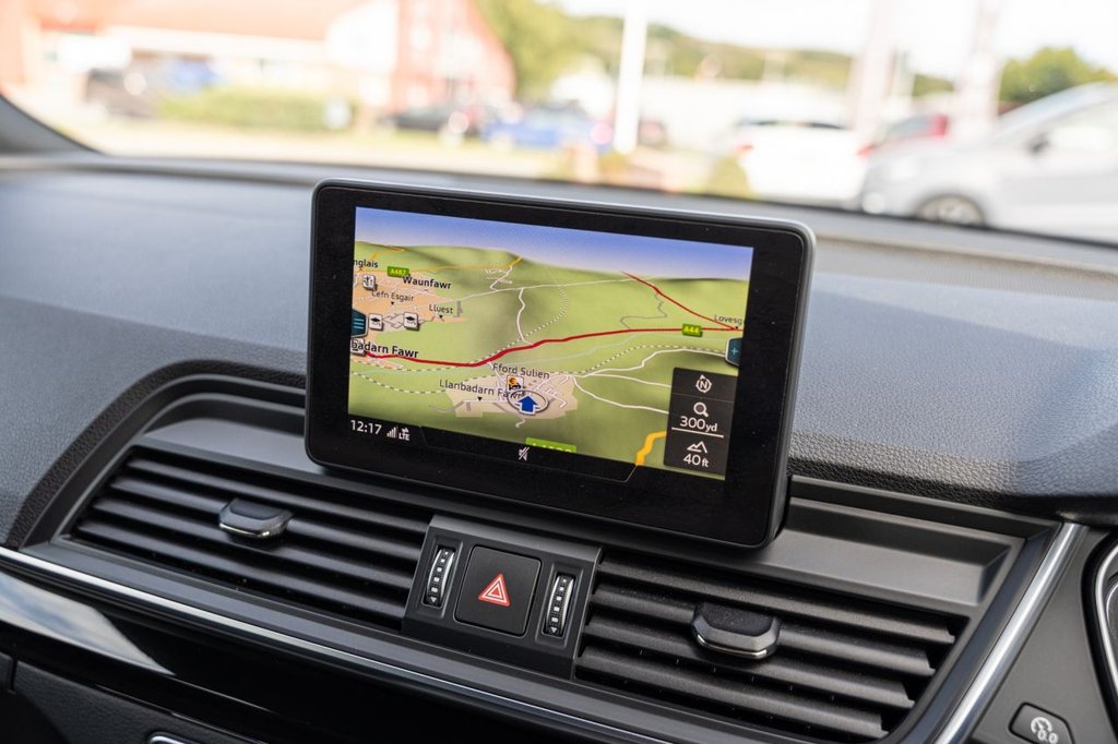 Used Audi Q5 2019 for sale - 75986060: Photo 15