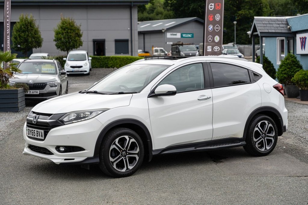 Used Honda HR-V 2015 for sale - 76304229: Photo 3