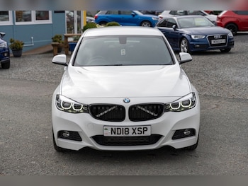 Used BMW 3 Series 2018 for sale - 76304265: Photo