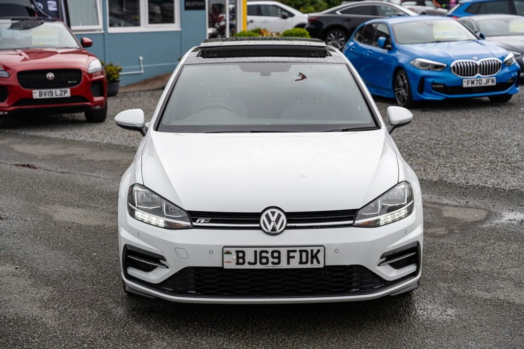 Used Volkswagen Golf 2019 for sale - 77128306: Photo 2