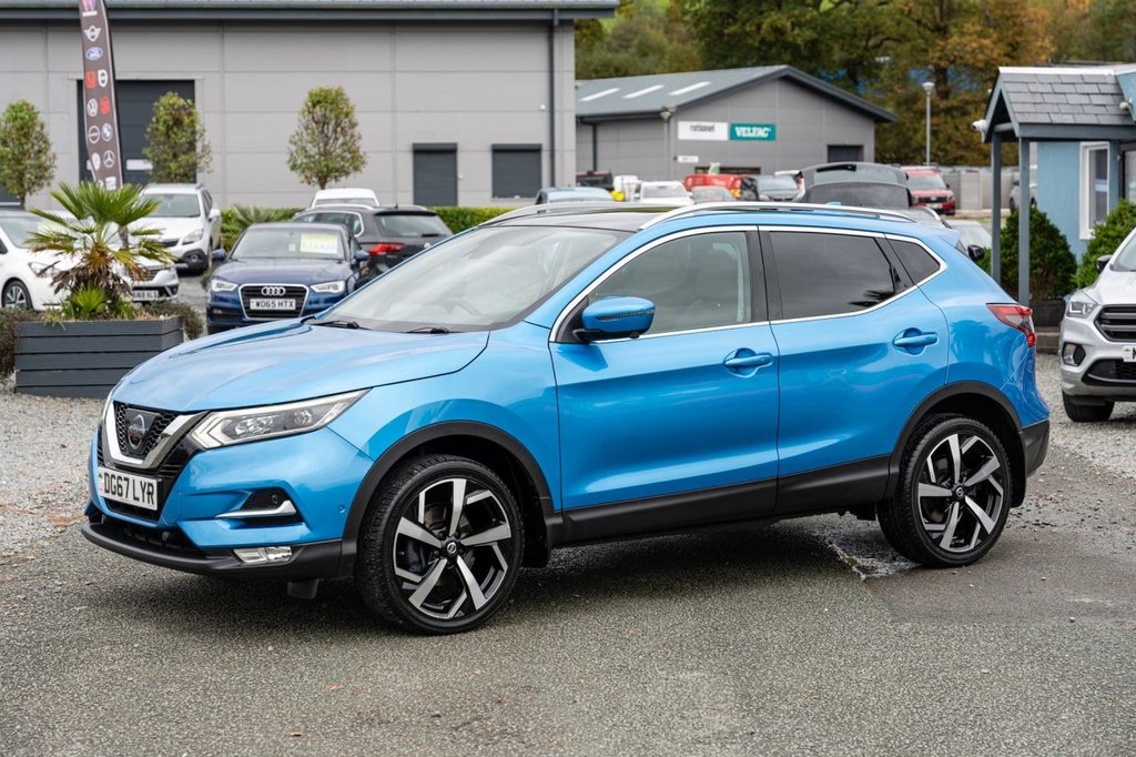 Used Nissan Qashqai 2017 for sale - 76559343: Photo 3