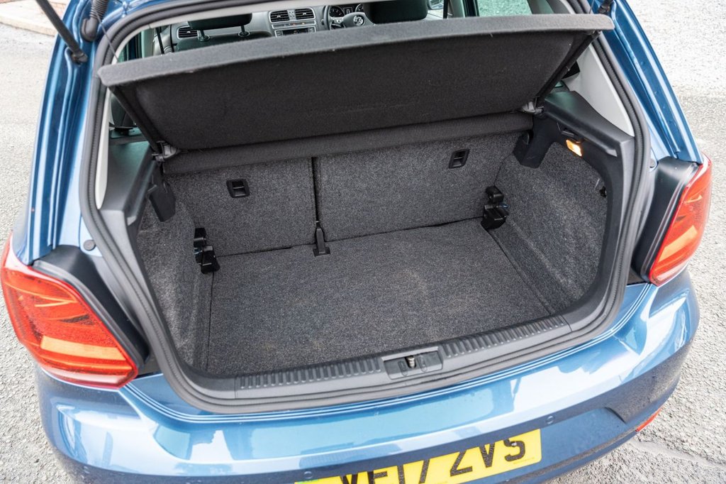 Used Volkswagen Polo 2017 for sale - 77250535: Photo 7