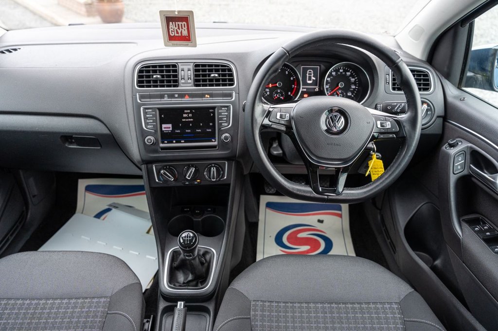 Used Volkswagen Polo 2017 for sale - 77250535: Photo 8