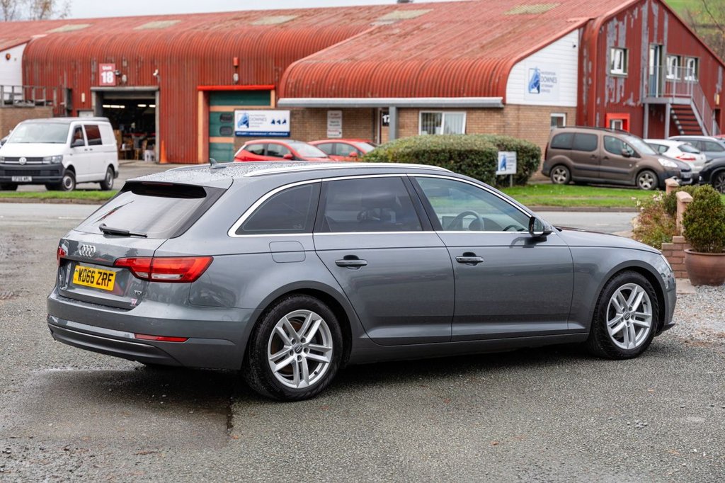 Used Audi A4 2016 for sale - 76559308: Photo 5