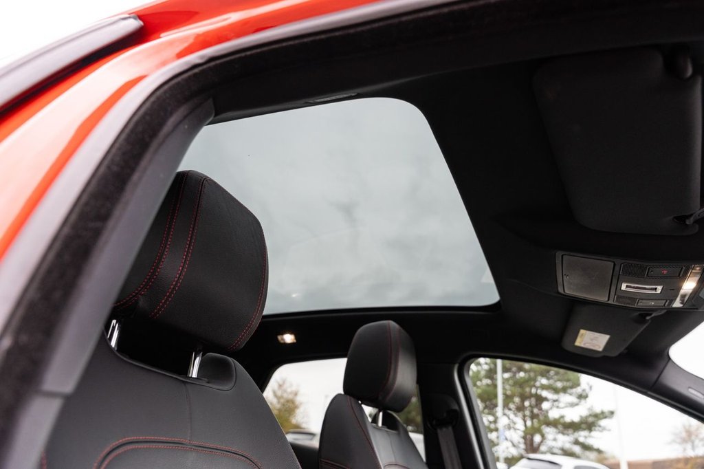 Used Jaguar E-Pace 2019 for sale - 76430371: Photo 15