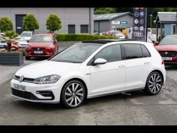 Used Volkswagen Golf 2019 for sale - 74857016: Photo