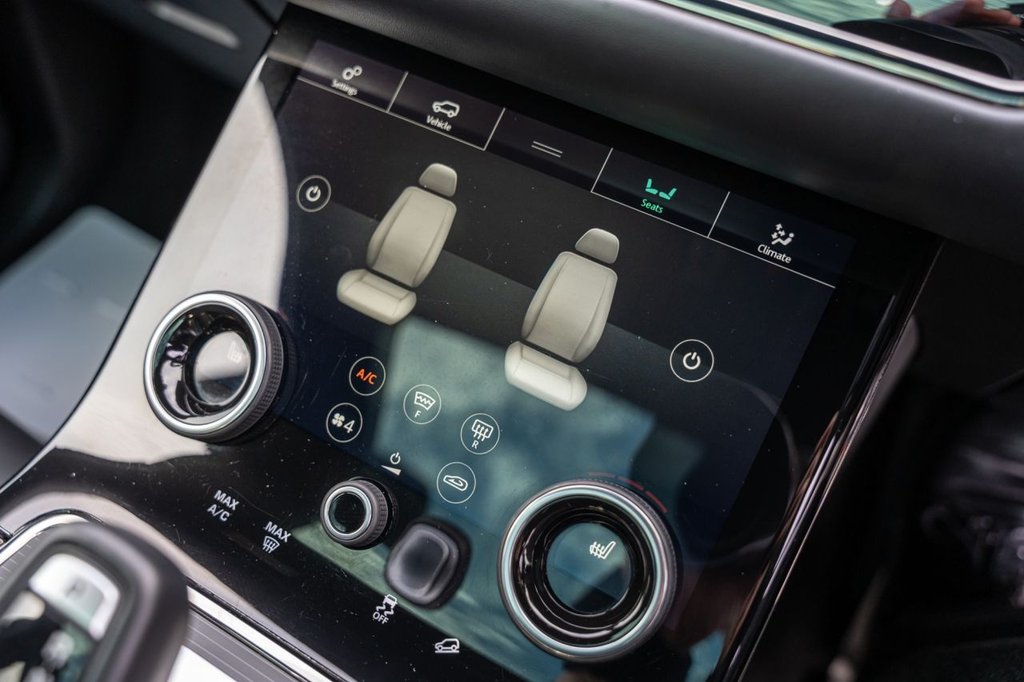 Used Land Rover Range Rover Evoque 2019 for sale - 77302769: Photo 14