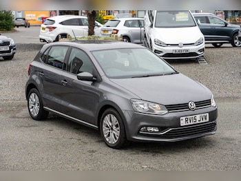 Used Volkswagen Polo 2015 for sale - 76429797: Photo