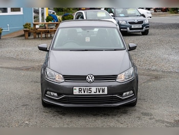 Used Volkswagen Polo 2015 for sale - 76429797: Photo
