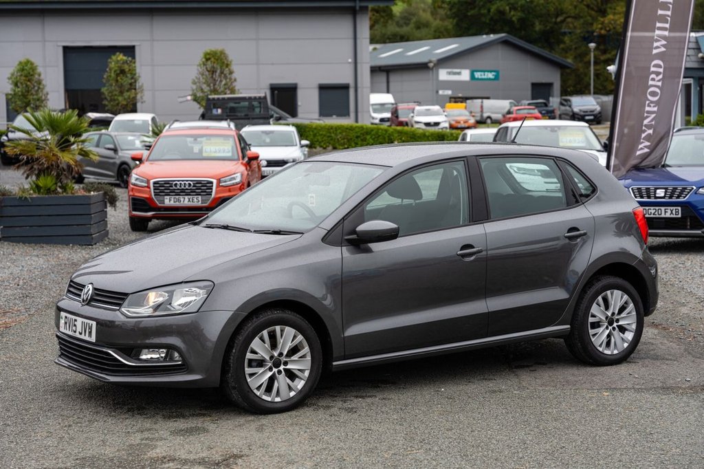 Used Volkswagen Polo 2015 for sale - 76429797: Photo 3
