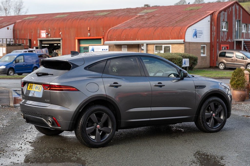 Used Jaguar E-Pace 2019 for sale - 77302828: Photo 2
