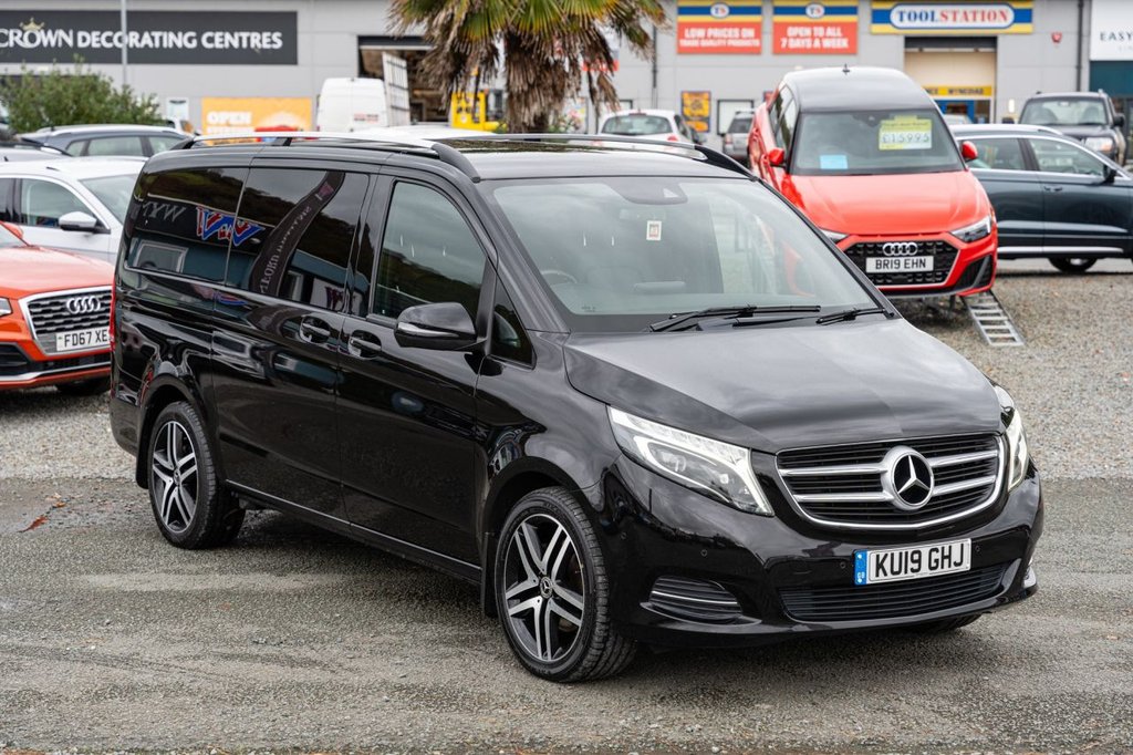 Used Mercedes-Benz V-Class 2019 for sale - 76559382: Photo 1