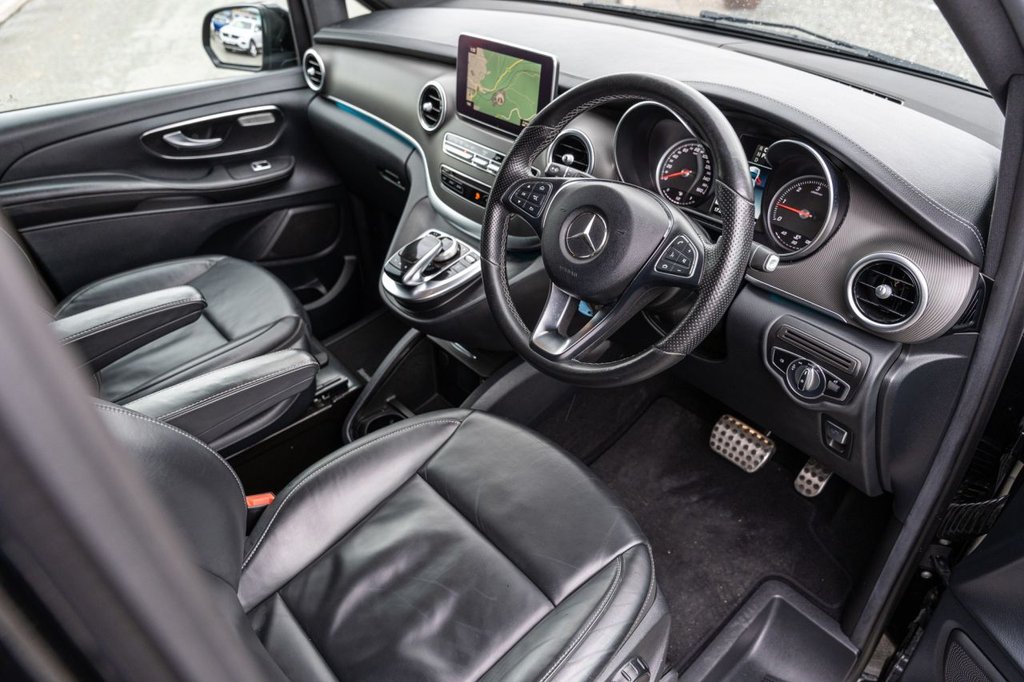 Used Mercedes-Benz V-Class 2019 for sale - 76559382: Photo 10