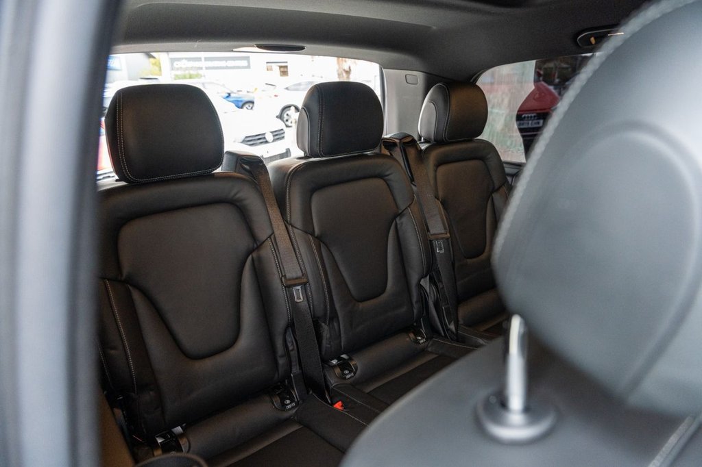 Used Mercedes-Benz V-Class 2019 for sale - 76559382: Photo 14