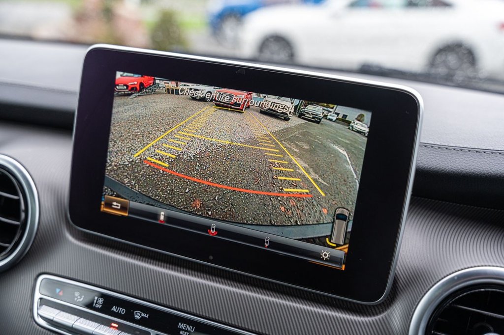 Used Mercedes-Benz V-Class 2019 for sale - 76559382: Photo 21