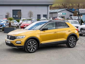 Used Volkswagen T-Roc 2019 for sale - 75398265: Photo