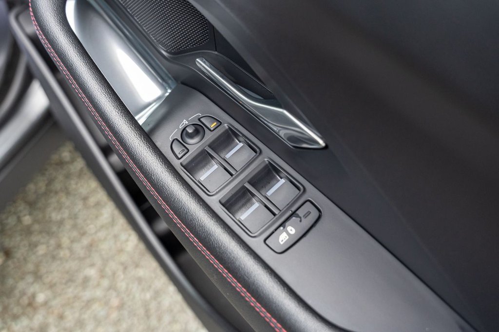 Used Jaguar E-Pace 2020 for sale - 76797890: Photo 14