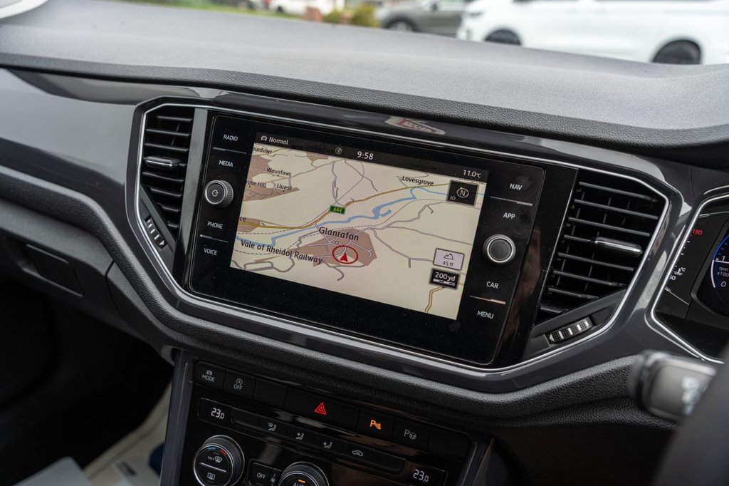 Used Volkswagen T-Roc 2020 for sale - 78111217: Photo 14