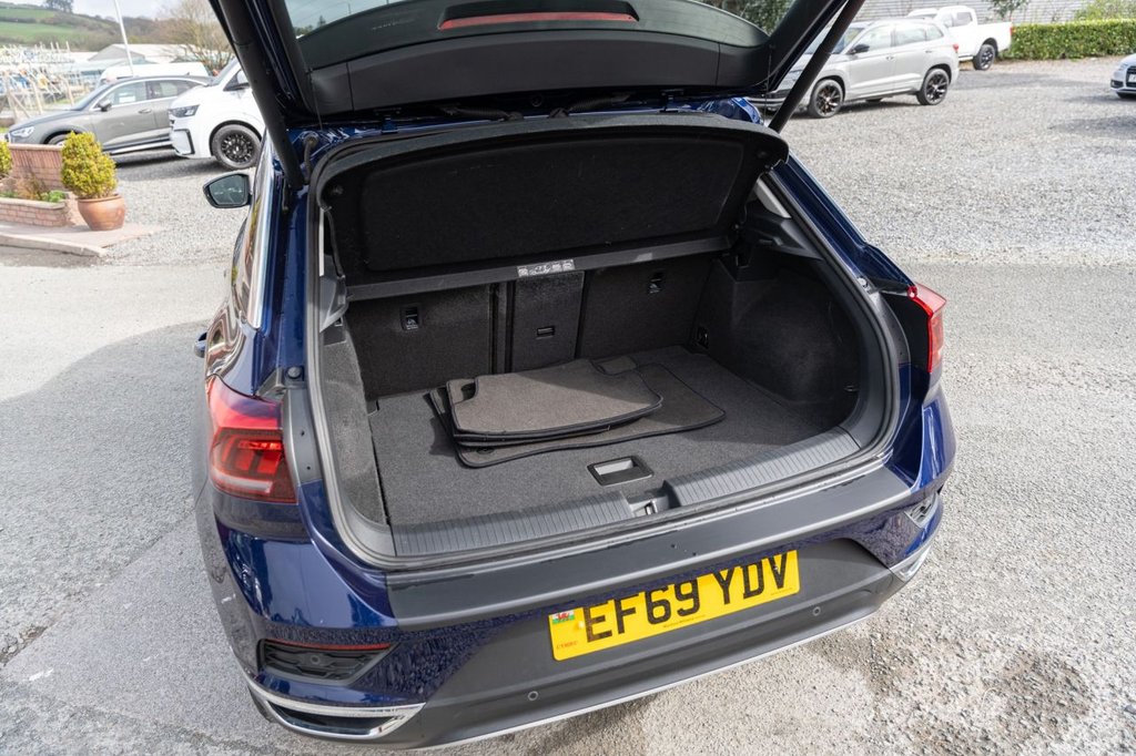 Used Volkswagen T-Roc 2020 for sale - 78111217: Photo 18