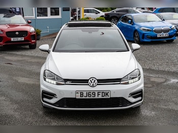 Used Volkswagen Golf 2019 for sale - 75398347: Photo