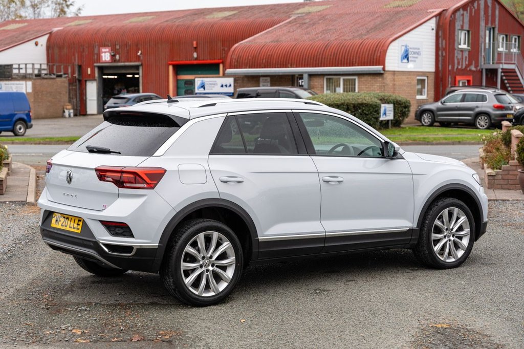 Used Volkswagen T-Roc 2020 for sale - 76429782: Photo 6