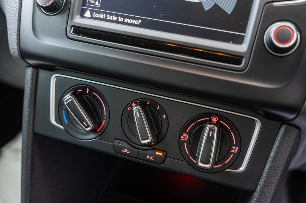 Used Volkswagen Polo 2016 for sale - 76923511: Photo 15