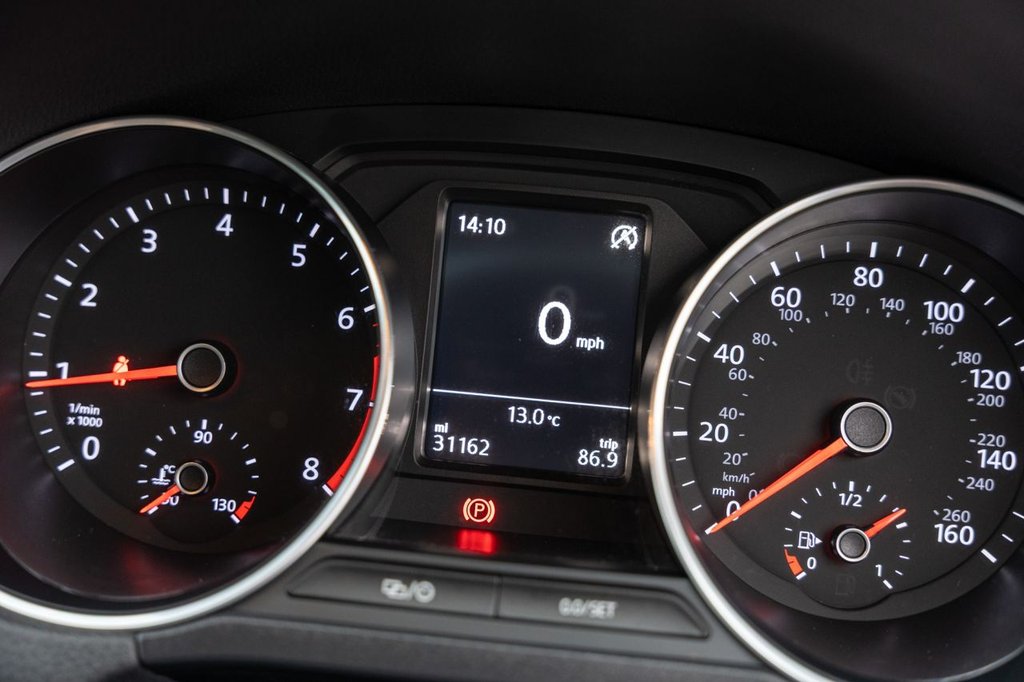 Used Volkswagen Polo 2016 for sale - 76923511: Photo 17