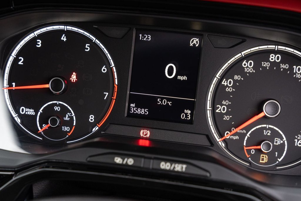 Used Volkswagen Polo 2018 for sale - 77250256: Photo 14