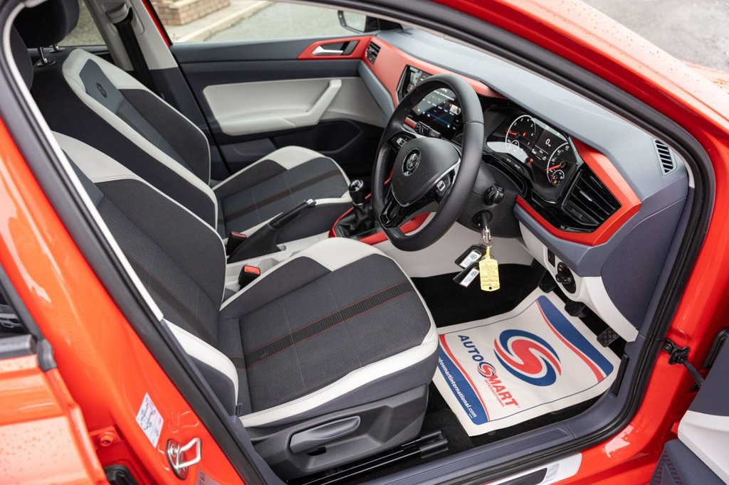 Used Volkswagen Polo 2018 for sale - 77250256: Photo 8