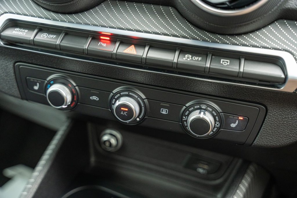 Used Audi Q2 2017 for sale - 76429936: Photo 9