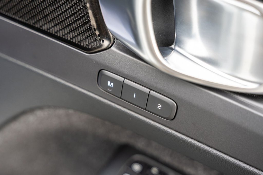 Used Volvo XC40 2019 for sale - 76797883: Photo 9