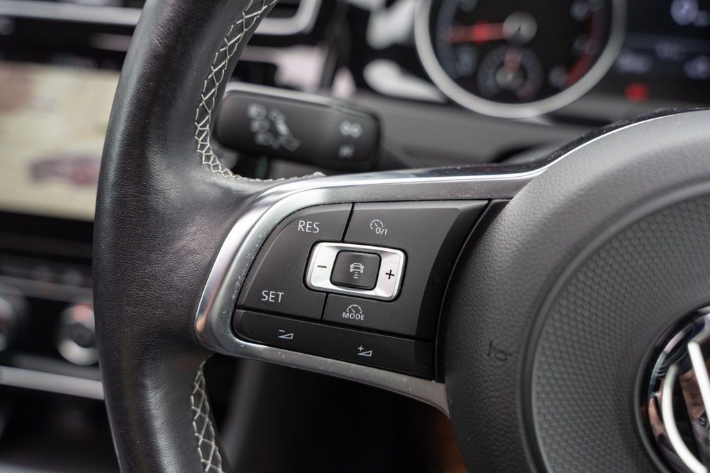 Used Volkswagen Golf 2017 for sale - 78111170: Photo 10