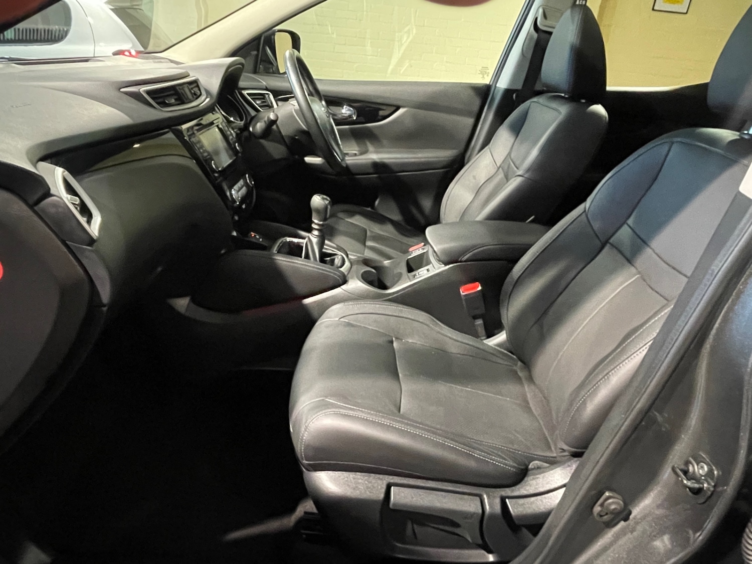 Used Nissan Qashqai 2017 for sale - 77462169: Photo 16