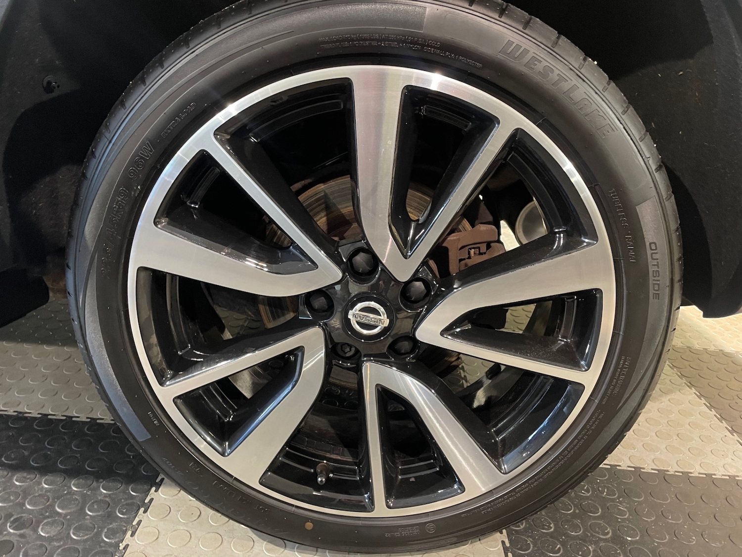 Used Nissan Qashqai 2017 for sale - 77462169: Photo 9