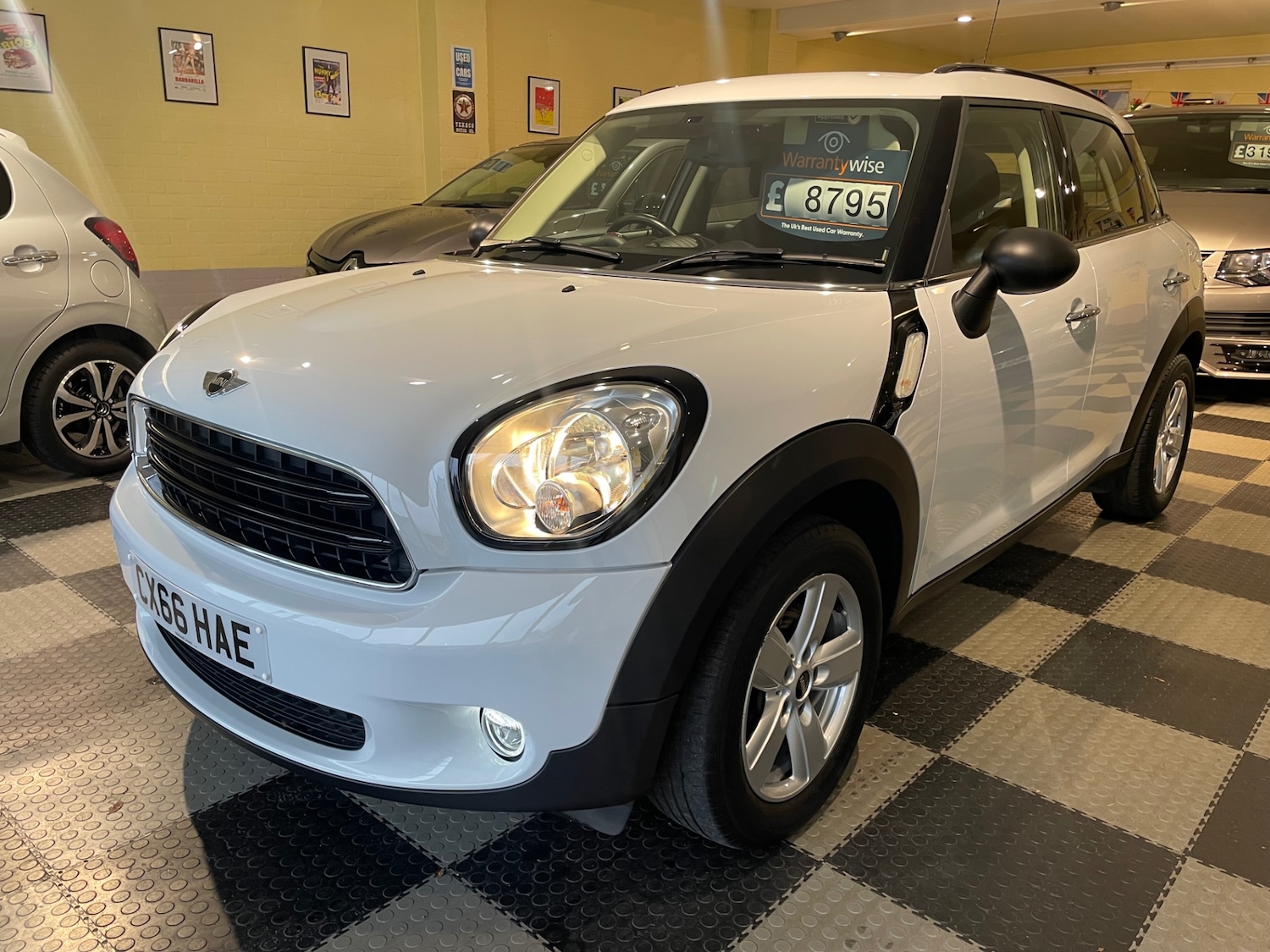 Used MINI Countryman 2016 for sale - 77541719: Photo 3