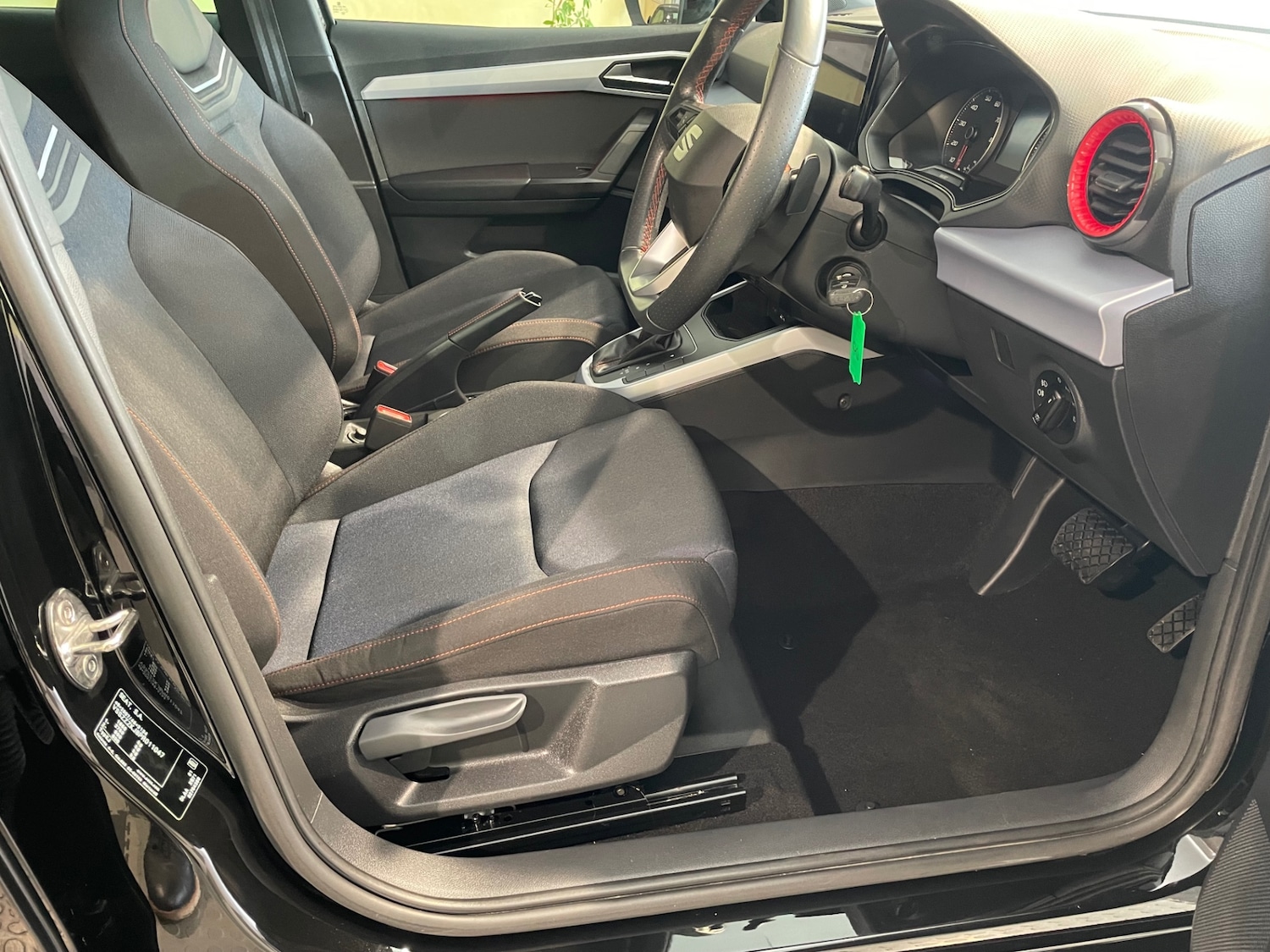 Used SEAT Arona 2023 for sale - 77918983: Photo 15