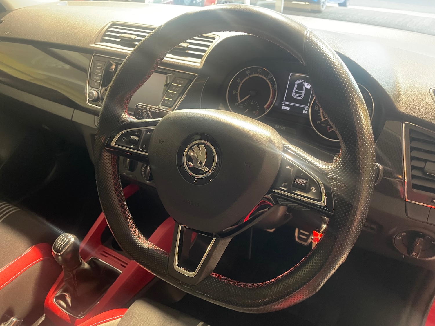 Used Skoda Fabia 2018 for sale - 76684567: Photo 12