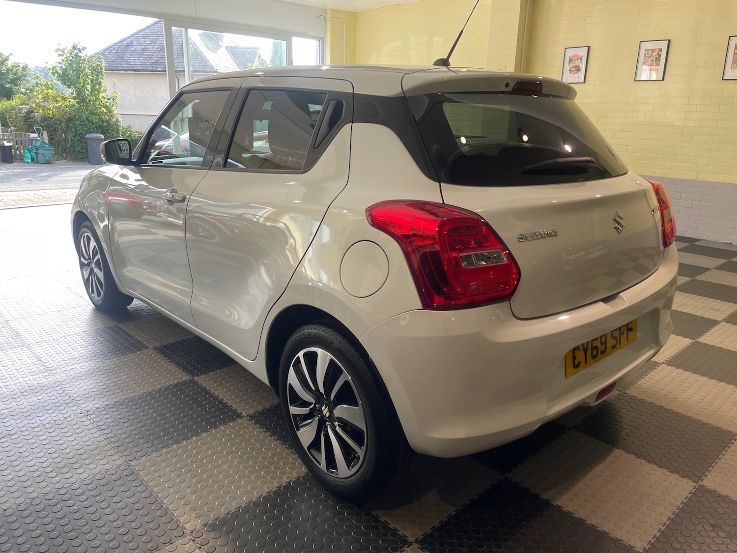 Vehicle 4