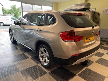 Used BMW X1 2010 for sale - 79067283: Photo