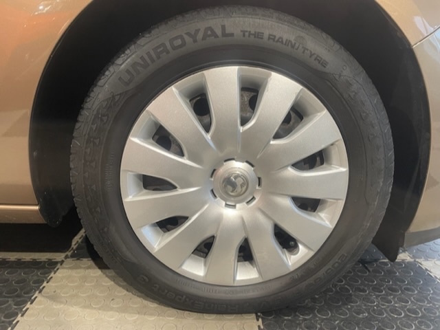 Used Vauxhall Astra 2012 for sale - 77093967: Photo 7