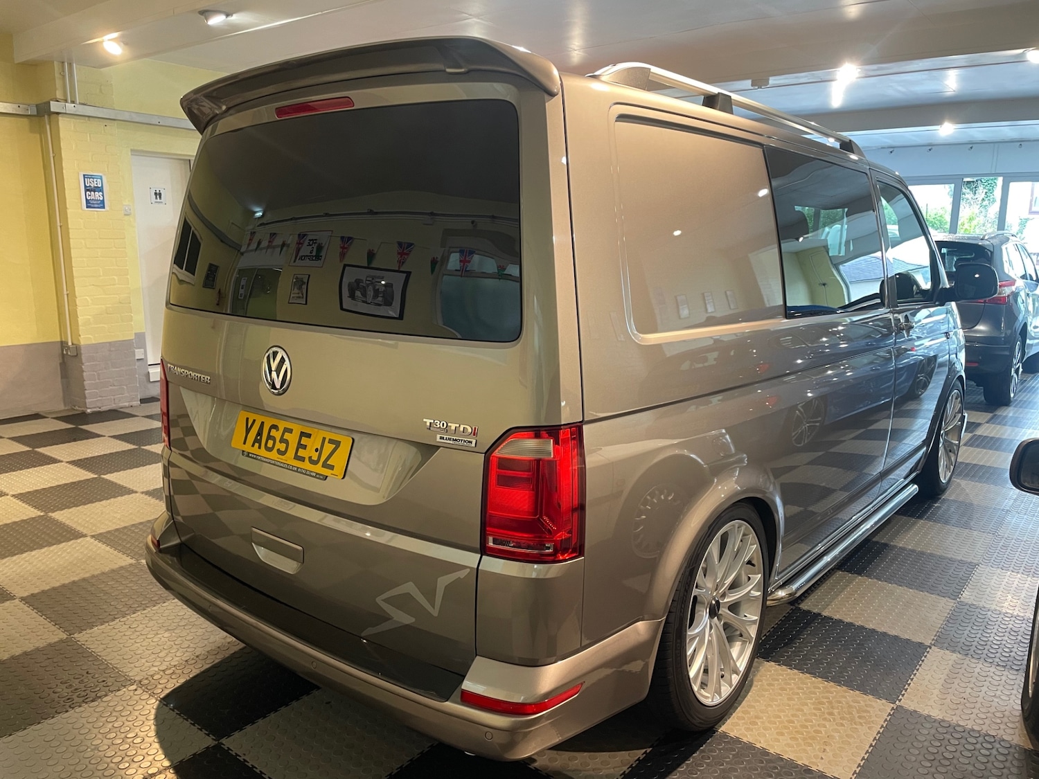Used Volkswagen Transporter 2016 for sale - 77475050: Photo 6