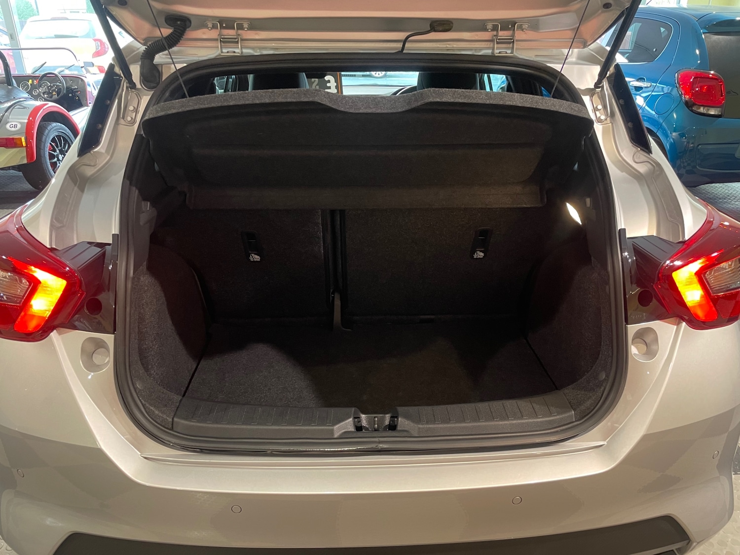 Used Nissan Micra 2022 for sale - 76413052: Photo 20