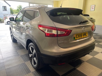 Used Nissan Qashqai 2015 for sale - 79124279: Photo
